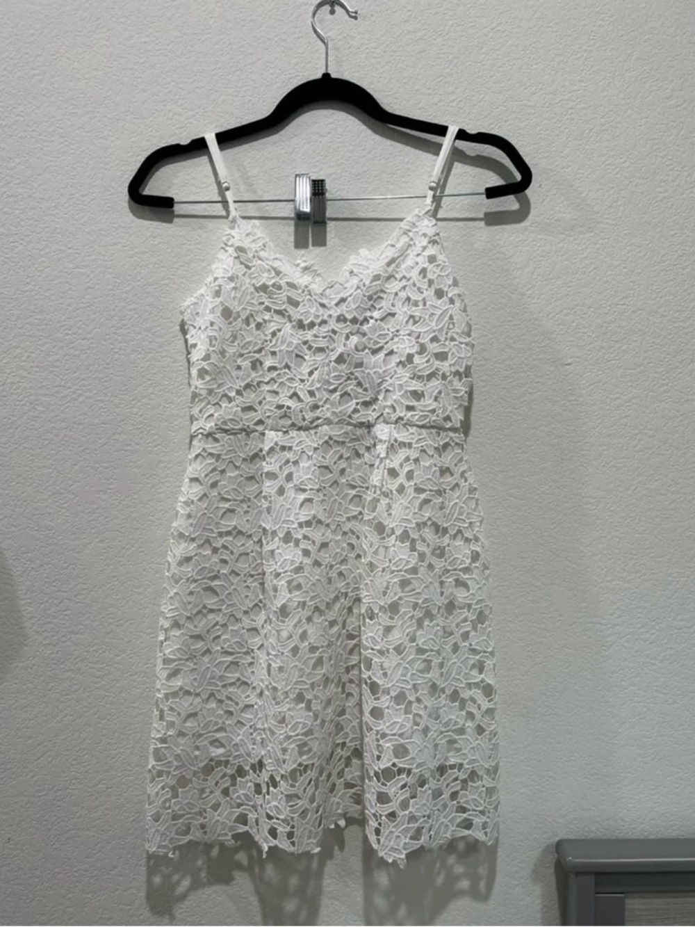 White Lace Spaghetti-Strap Dress - Elegant Summer Style